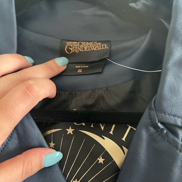 Fantastic beast jacket - Picture 2 of 4